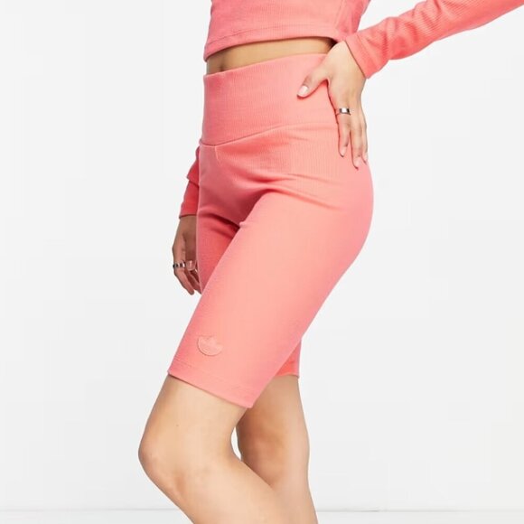 Adidas Women's Size XL Coral Orange Ribbed Athletic Stretch Biker Shorts - Picture 1 of 13